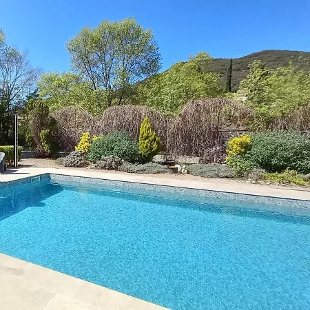 Les Jasmins De Salelles Holiday home *