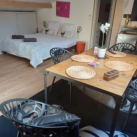 Casa de Férias Les Jasmins De Salelles *