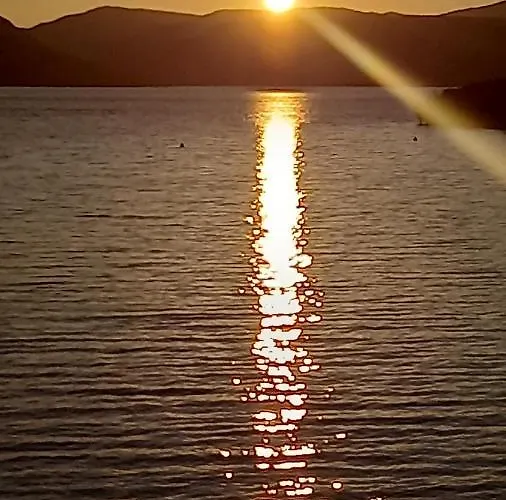 Les Jasmins De Salelles Casa de Férias