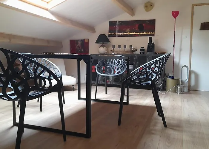 Casa de Férias Les Jasmins De Salelles *