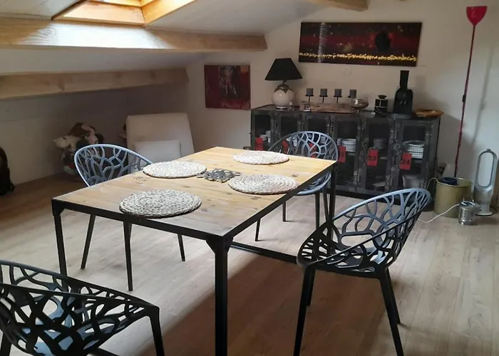 Casa de Férias Les Jasmins De Salelles