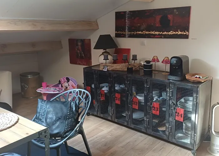 Les Jasmins De Salelles Ferienhaus *